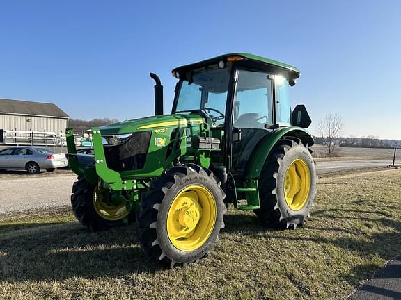 Image of John Deere 5075E Primary image