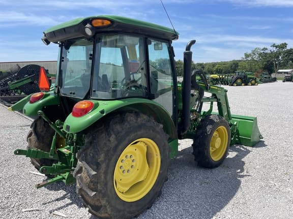 Image of John Deere 5075E equipment image 3