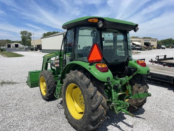 Image of John Deere 5075E equipment image 2