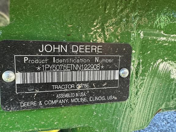 Image of John Deere 5075E equipment image 3