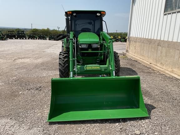 Image of John Deere 5075E equipment image 4