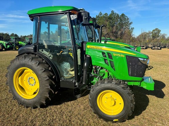 2023 John Deere 5075EN Equipment Image0