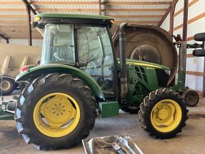 2023 John Deere 5075E Image