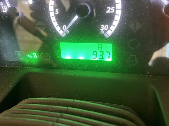 Image of John Deere 5075E equipment image 3