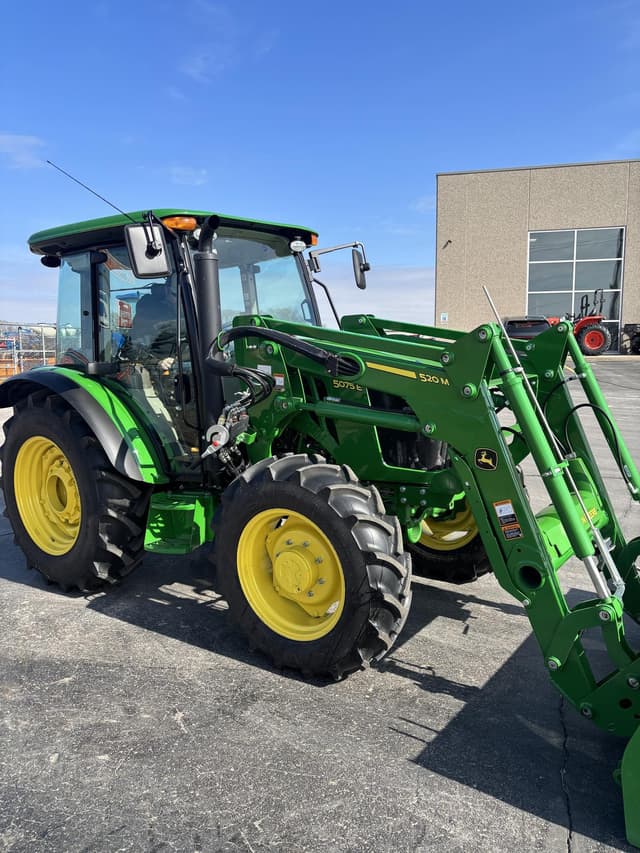 Image of John Deere 5075E equipment image 1