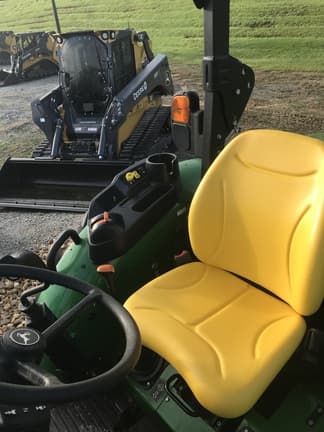 Image of John Deere 5075E equipment image 4