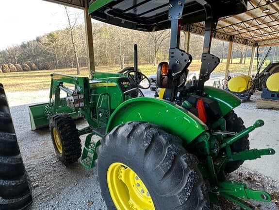 Image of John Deere 5075E Primary image