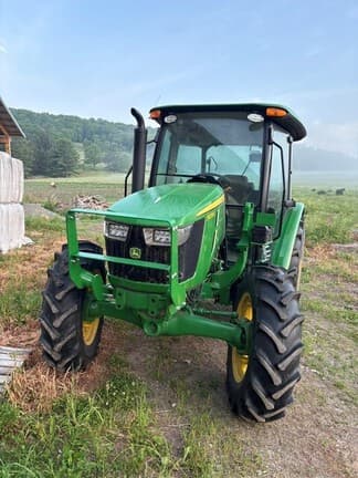Main image John Deere 5075E
