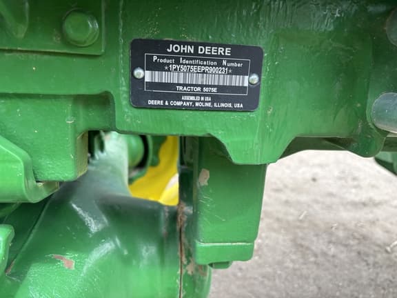 Image of John Deere 5075E equipment image 2