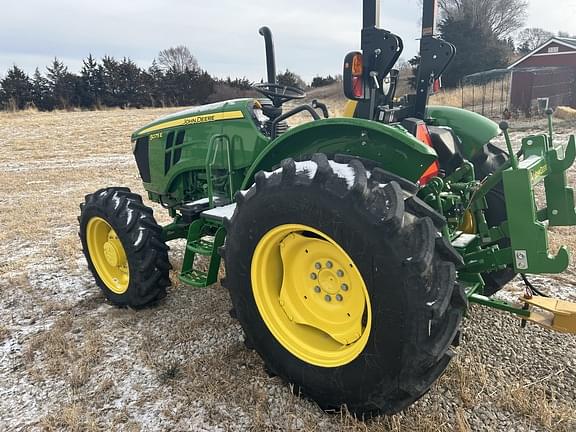 Image of John Deere 5075E equipment image 4