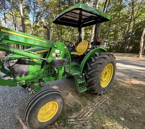 2023 John Deere 5075E Image
