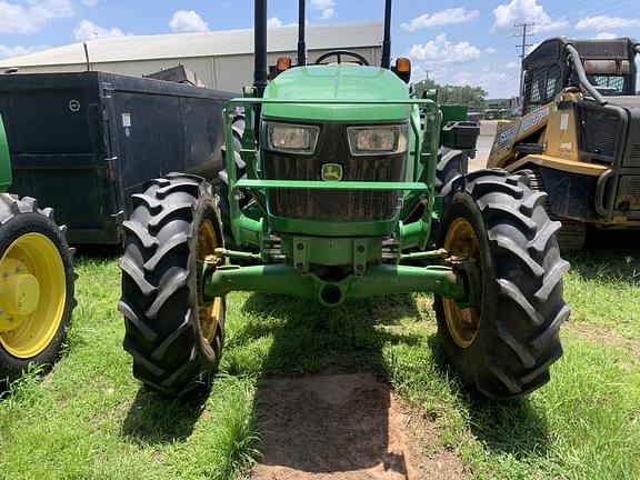 Image of John Deere 5075E equipment image 1