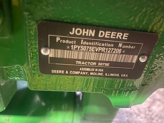 Image of John Deere 5075E Image 1