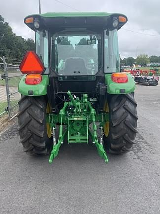 Image of John Deere 5075E equipment image 2