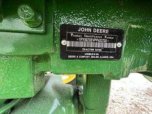 Main image John Deere 5075E 11