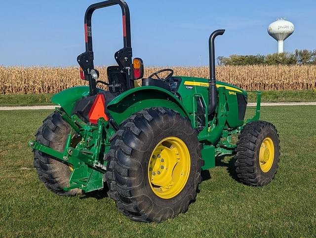 Image of John Deere 5075E equipment image 4