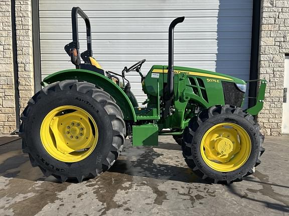 Image of John Deere 5075E equipment image 1