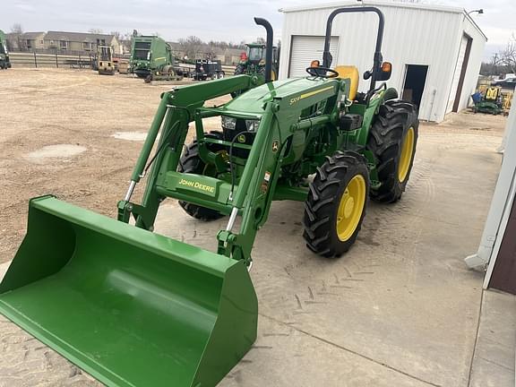 Image of John Deere 5075E equipment image 1