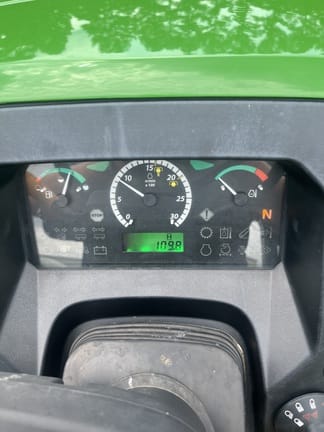 2023 John Deere 5075E Equipment Image0