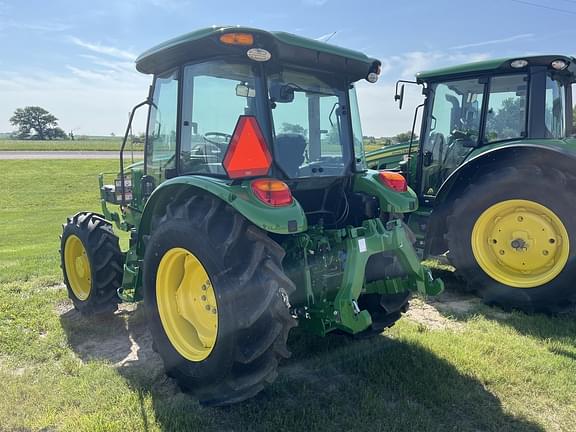 Image of John Deere 5075E equipment image 3