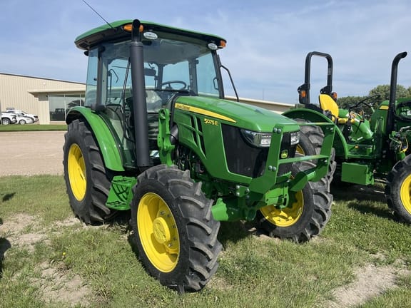 2023 John Deere 5075E Equipment Image0