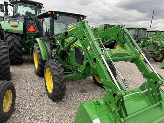 Image of John Deere 5075E equipment image 1