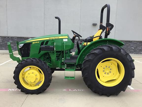 Image of John Deere 5075E Primary image