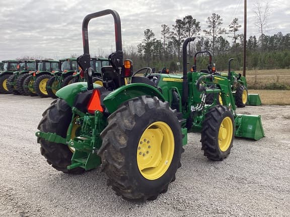 Image of John Deere 5075E equipment image 4