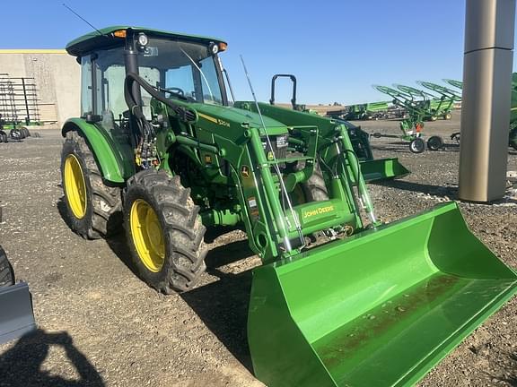 Image of John Deere 5075E equipment image 4