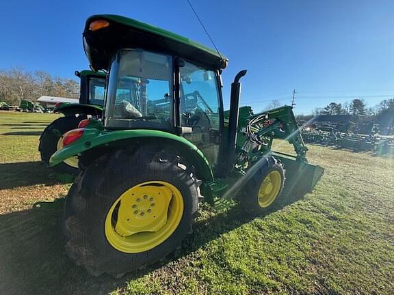 Image of John Deere 5075E equipment image 1