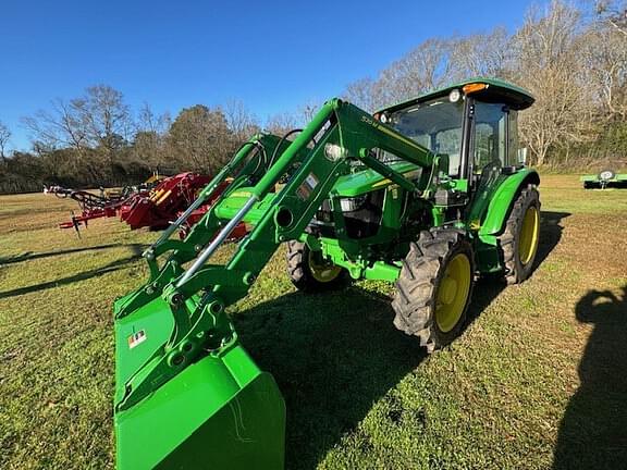 Image of John Deere 5075E equipment image 4