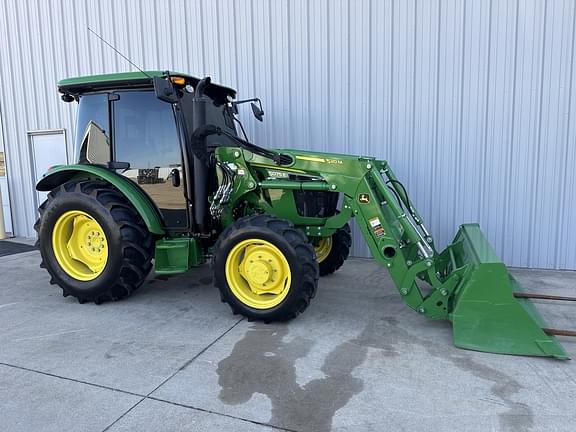 Image of John Deere 5075E equipment image 4