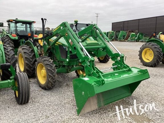 Main image John Deere 5075E