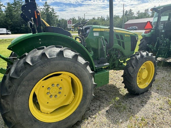 2023 John Deere 5075E Equipment Image0