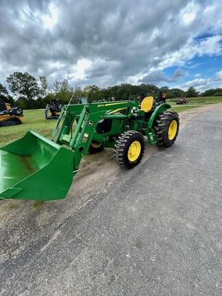 Image of John Deere 5075E equipment image 1