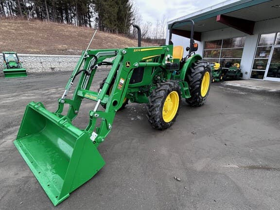 Image of John Deere 5075E equipment image 2