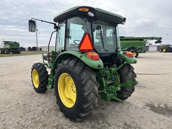 Image of John Deere 5075E equipment image 3