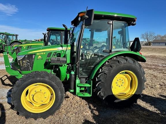 Image of John Deere 5075E Primary image