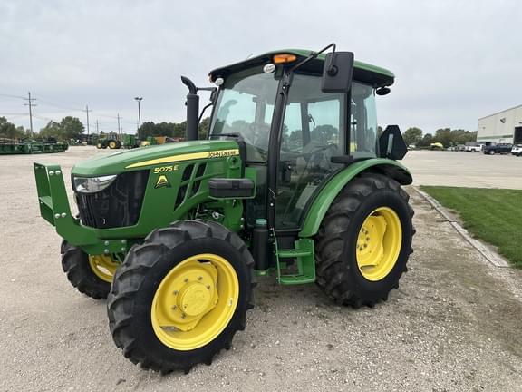 Image of John Deere 5075E Primary image
