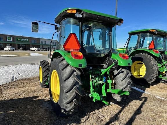 Image of John Deere 5075E equipment image 3