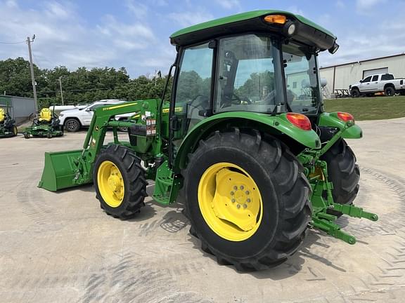 Image of John Deere 5075E equipment image 2