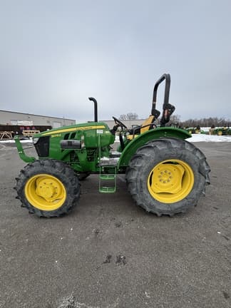 Main image John Deere 5075E