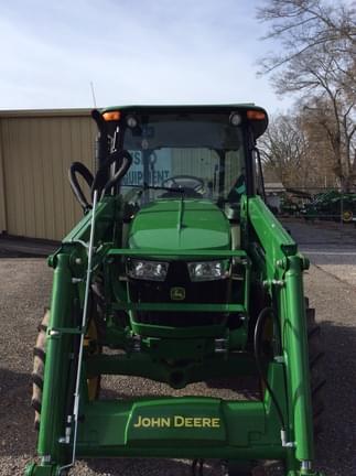 Main image John Deere 5075E