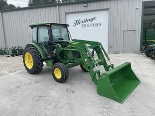 Main image John Deere 5075E 3