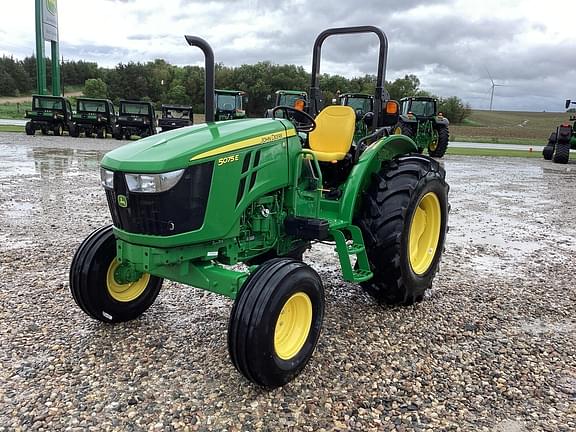 Image of John Deere 5075E Primary image