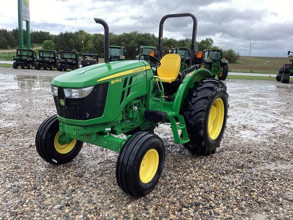 2023 John Deere 5075E Equipment Image0