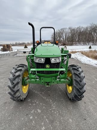 Image of John Deere 5075E equipment image 4