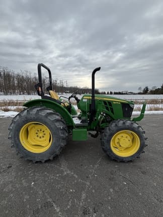 Image of John Deere 5075E equipment image 1