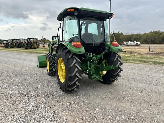 Image of John Deere 5075E equipment image 4