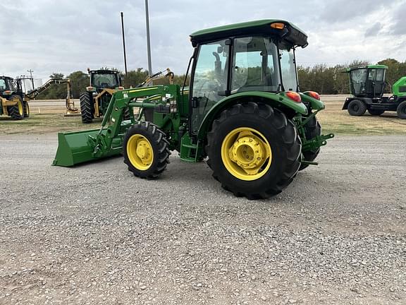 Image of John Deere 5075E equipment image 3